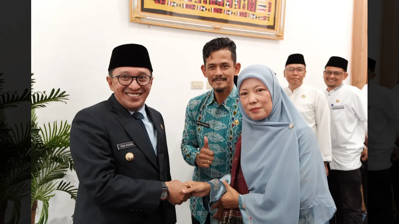 Kadis PMPTSP Yessi Akmaliza terima ucapan selamat